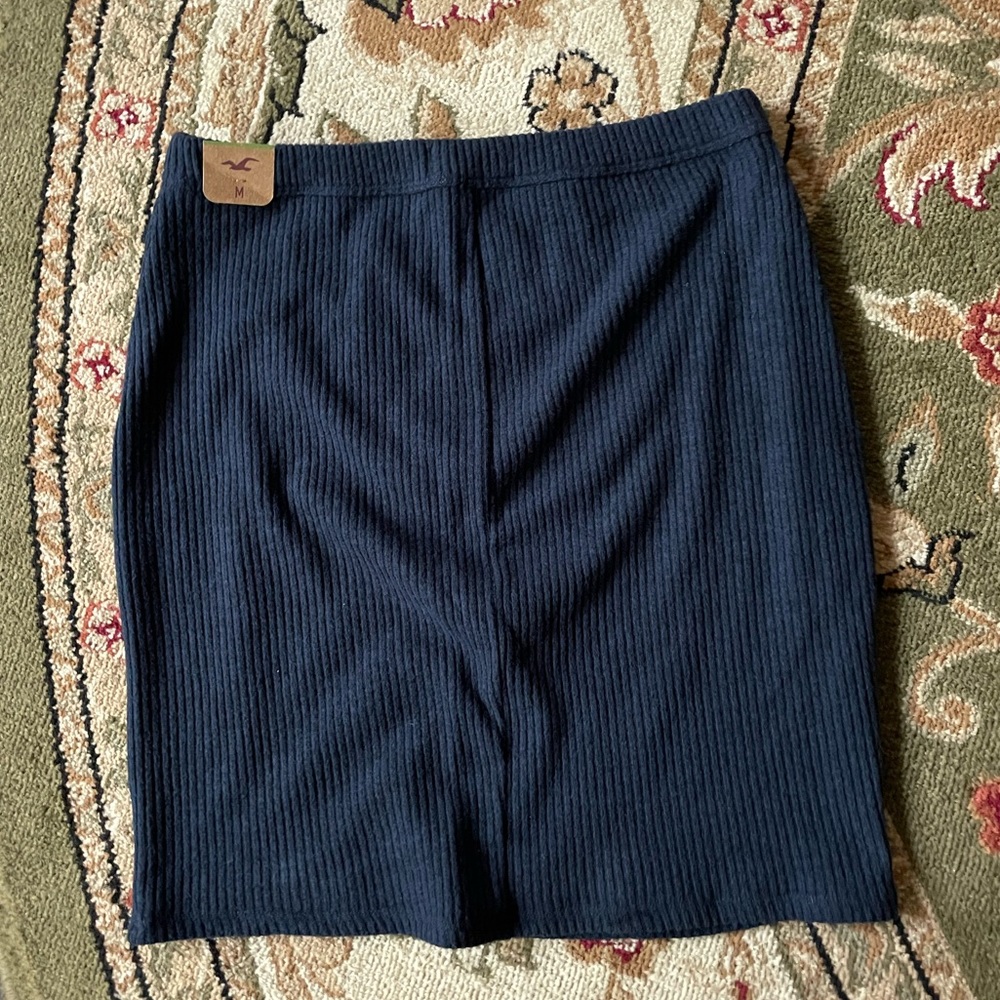 NWT Hollister Navy Blue Mini Skirt Size M - Picture 2 of 6